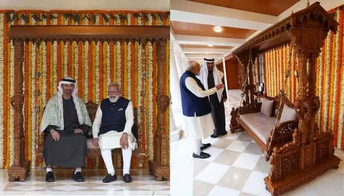 యూఏఈ అధ్యక్షునికి గుజరాతీ జూలాను కానుకగా ఇచ్చిన ప్రధాని మోడీ యూఏఈ అధ్యక్షునికి గుజరాతీ జూలాను కానుకగా ఇచ్చిన ప్రధాని మోడీ