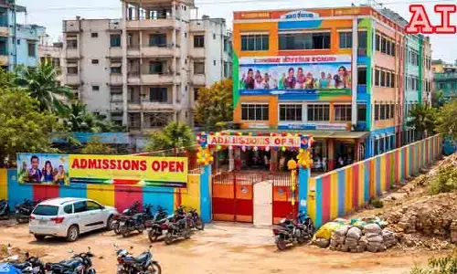 ఆ ఒక్కటి ఉంటే చాలు.. విద్యతో అవినీతి దందా షురూ