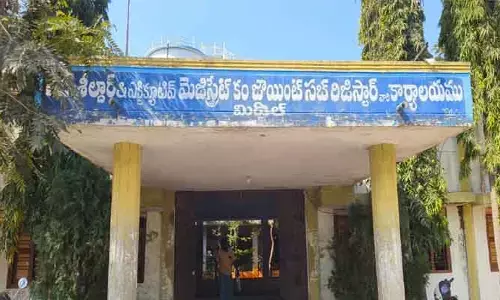 ప్రజలకు అందుబాటులో లేని జీపీఓలు