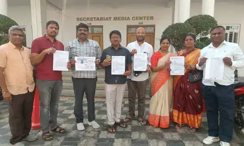 పేద విద్యార్థులపై కొత్త భారం.. కేటగిరీల ఏకీకరణ పేరుతో ఫీజుల దందా