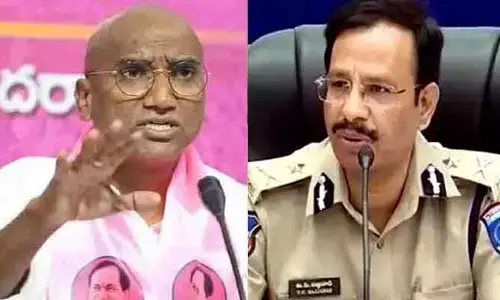 వార్నింగ్‌లకు భయపడను, వాస్తవాలు దాచను.. సీపీ సజ్జనార్ నోటీసులపై ఆర్ఎస్ ప్రవీణ్ కుమార్ ఘాటు స్పందన!