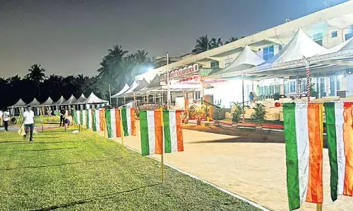 Republic Day celebrations: పరేడ్​ గ్రౌండ్‌లో గణతంత్ర వేడుకలు.. భారీ బందోబస్తు