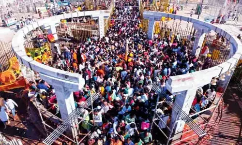 సమ్మక్క-సారలమ్మ వీరగాథల ‘పటం కథ’