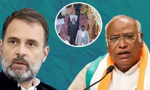 రిపబ్లిక్‌ డే వేడుకల్లో ప్రోటోకాల్ వివాదం.. రాహుల్‌ గాంధీ, ఖర్గేకి మూడో వరుసలో సీటు