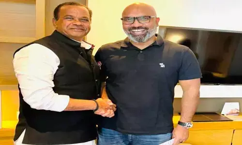 మంత్రి కోమటిరెడ్డి వెంకట రెడ్డిని కలిసిన ఎంపీ అర్వింద్