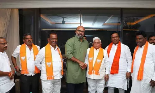 ఎంపీ అర్వింద్ సమక్షంలో బీజేపీలో పలువురి చేరిక