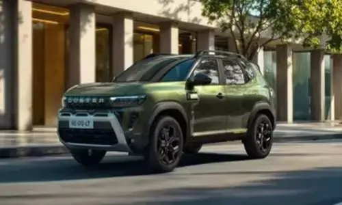 Renault Duster: భారత మార్కెట్లోకి కొత్త రెనాల్ట్ డస్టర్ రీ-ఎంట్రీ
