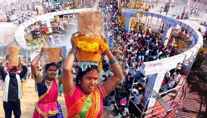 మేడారం ఒక జాతర కాదు.. స్మారక ఉత్సవం మేడారం ఒక జాతర కాదు.. స్మారక ఉత్సవం