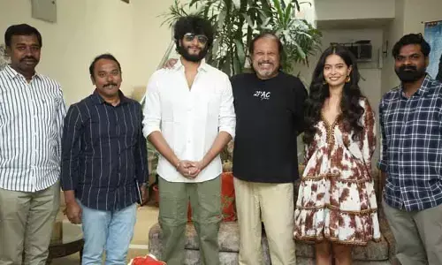 రొమాంటిక్ టచ్‌తో ‘మళ్లీ మళ్లీ’