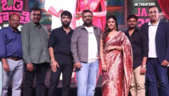 ఈ సినిమాకి చాలా మంది హీరోలు ఉన్నారు: తరుణ్ భాస్కర్ ఈ సినిమాకి చాలా మంది హీరోలు ఉన్నారు: తరుణ్ భాస్కర్