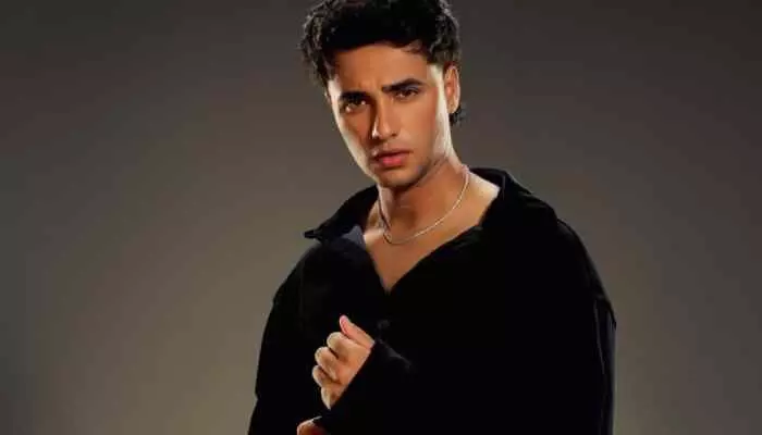 Abhishek Sharma: న్యూలుక్ లో అభిషేక్ శర్మ..పిచ్చెక్కిపోవాల్సిందే Abhishek Sharma: న్యూలుక్ లో అభిషేక్ శర్మ..పిచ్చెక్కిపోవాల్సిందే