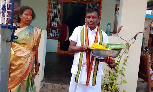 Medaram Jatara 2026 : మరికొన్ని గంటల్లో సారాలమ్మ ఆగమనం.. రహస్య పూజలు షురూ