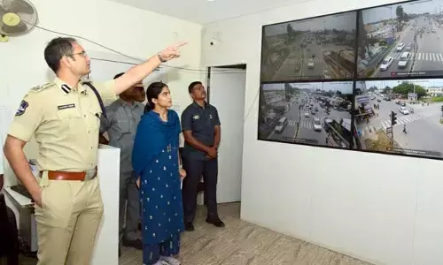 Medaram Jatara 2026 : అత్యాధునిక సీసీ కెమెరాల నిఘాలో జాతర మార్గం