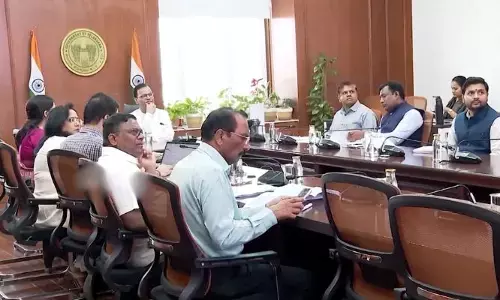 విద్యాశాఖపై సీఎస్ సమీక్షా సమావేశం.. అధికారులకు కీలక ఆదేశాలు