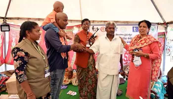 Medaram Jatara 2026: మేడారం జాతరలో మిస్సింగ్ క్యాంపులు Medaram Jatara 2026: మేడారం జాతరలో మిస్సింగ్ క్యాంపులు