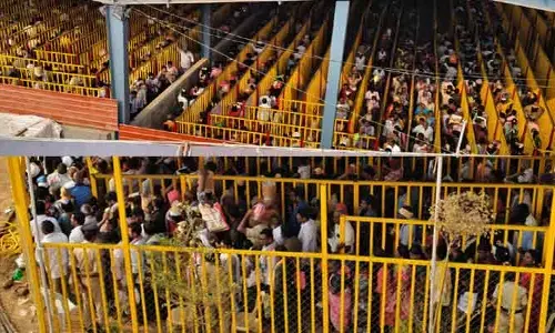 పకడ్బందీగా కొనసాగుతున్న మేడారం మహా జాతర