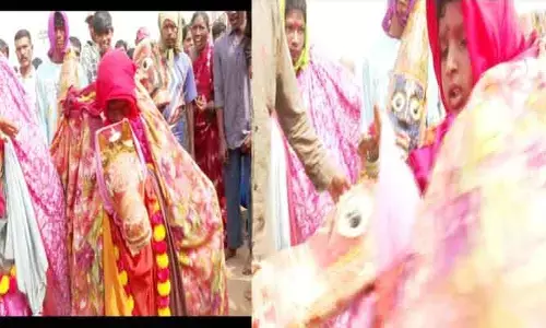 Medaram Jatara 2026 : మేడారం జాతరలో ప్రత్యేక ఆకర్షణగా నిలిచిన చిన్నారి లక్ష్మీదేవర నృత్యం