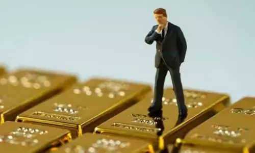 Silver: కొత్త రికార్డులతో బంగారం, వెండి దూకుడు