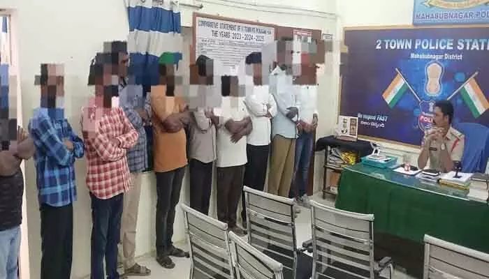 శాంతి భద్రతలకు రౌడీ షీటర్లకు కౌన్సిలింగ్ శాంతి భద్రతలకు రౌడీ షీటర్లకు కౌన్సిలింగ్