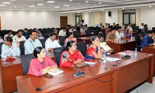 అన్ని బృందాలు ప్రతిరోజూ తనిఖీలు నిర్వహించాలి- ఎన్నికల వ్యయ పరిశీలకురాలు లావణ్య