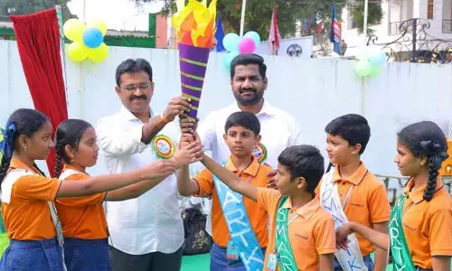 స్మార్ట్ కిడ్జ్‌లో అంబరాన్నంటిన క్రీడా సంబురం..