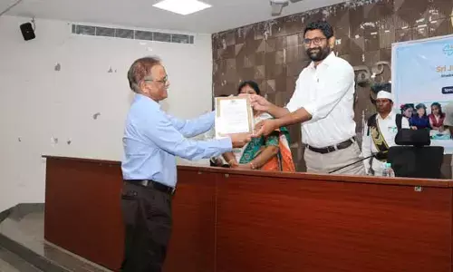 దయాళ్ సేవలు మరువలేనివి- జిల్లా కలెక్టర్ జితేష్ వి పాటిల్