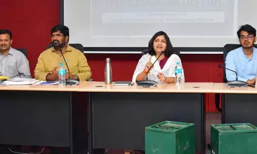 మున్సిపల్ ఎన్నికల విధులను పకడ్బందీగా నిర్వహించాలి- జిల్లా కలెక్టర్  విజయేందిర బోయి