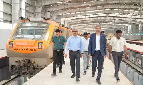 కీలకంగా చర్లపల్లి టెర్మినల్.. దక్షిణ మధ్య రైల్వే జీఎం ఆసక్తికర వ్యాఖ్యలు