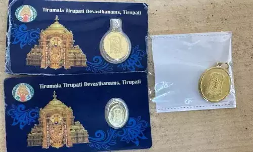 శ్రీవారి బంగారు డాలర్లపై ధరల ప్రభావం