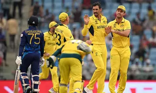 వరల్డ్ కప్ వేళ ఆస్ట్రేలియాకు బిగ్ షాక్.. స్టార్ ప్లేయర్లు దూరం