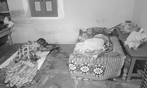 త‌ల్లిని, కొడుకును చంపి.. తాను ఆత్మహ‌త్య‌..!
