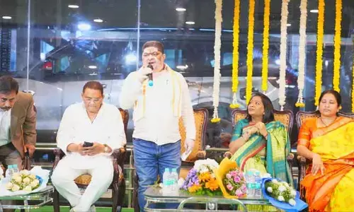 నగరంలో పార్కింగ్ కష్టాలకు చెక్.. మంత్రి పొన్నం ప్రభాకర్ కీలక వ్యాఖ్యలు