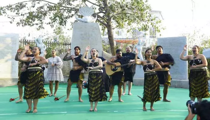 Haka : ఉద్వేగం.. యుద్ధ తంత్రమే.. హాకా నృత్యం! Haka : ఉద్వేగం.. యుద్ధ తంత్రమే.. హాకా నృత్యం!