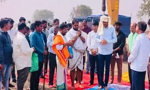 మూడు వందల కోట్ల‌తో ల‌క్ష ఎక‌రాల‌కు సాగునీరు