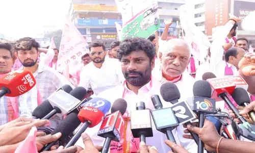 అవినీతిని పక్కదారి పట్టించేందుకు సిట్