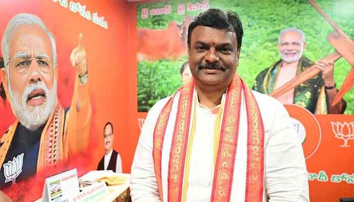 రాజ‌కీయాల్లోకి రండి.. అమ్మాయిల‌కు బీజేపీ ఆహ్వానం