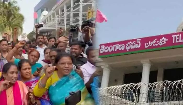సొమ్మసిల్లి పడిపోయిన మహిళా నేత.. తెలంగాణ భవన్ వద్ద ఉద్రిక్తత సొమ్మసిల్లి పడిపోయిన మహిళా నేత.. తెలంగాణ భవన్ వద్ద ఉద్రిక్తత
