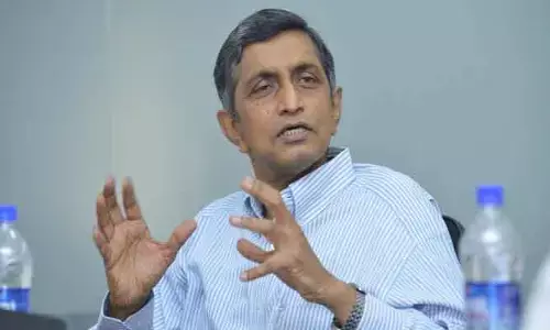 కేంద్ర బడ్జెట్ పై లోక్ సత్తా ఫౌండర్ కీలక వ్యాఖ్యలు