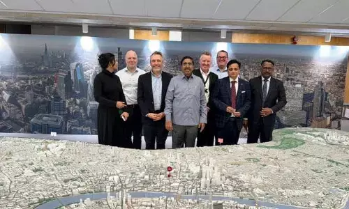 లండన్‌లో మంత్రి నారాయణ బృందం పర్యటన