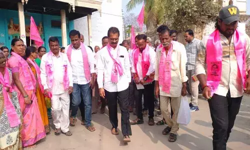 ఆదరించండి.. అభివృద్ధి చేస్తాం