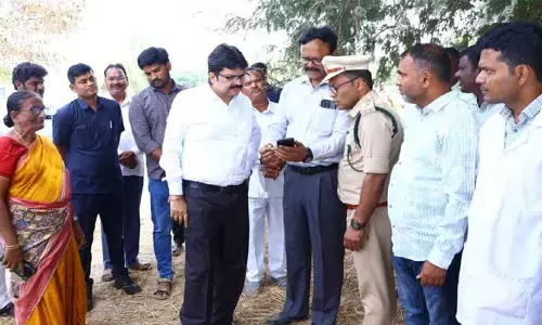 పులి సంచరిస్తున్న ప్రదేశాలలో  కలెక్టర్ ప్రత్యేక చర్యలు