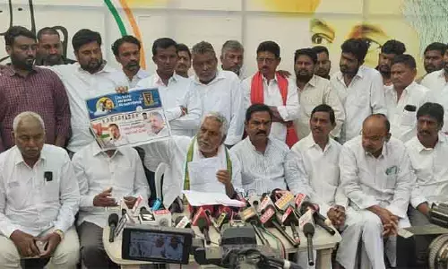 మున్సిపల్ టికెట్ల పంపిణీ పై జీవన్ రెడ్డి అసంతృప్తి..!