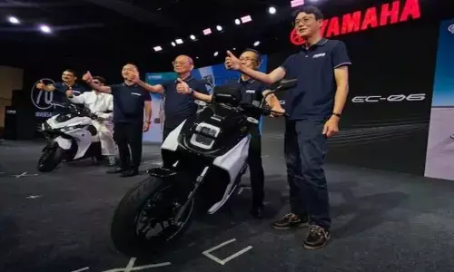 Yamaha: తొలి ఈవీ స్కూటర్ విడుదల చేసిన యమహా
