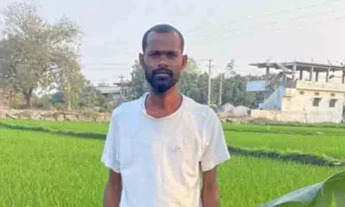 వాటర్ బాటిల్ అనుకొని కెమికల్ సేవించి వ్యక్తి మృతి