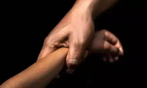 వరంగల్ లో  నిందితుడు పరార్