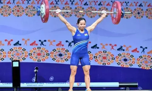 మీరాబాయి చానుకు స్వర్ణం.. మూడు జాతీయ రికార్డులు బద్దలు