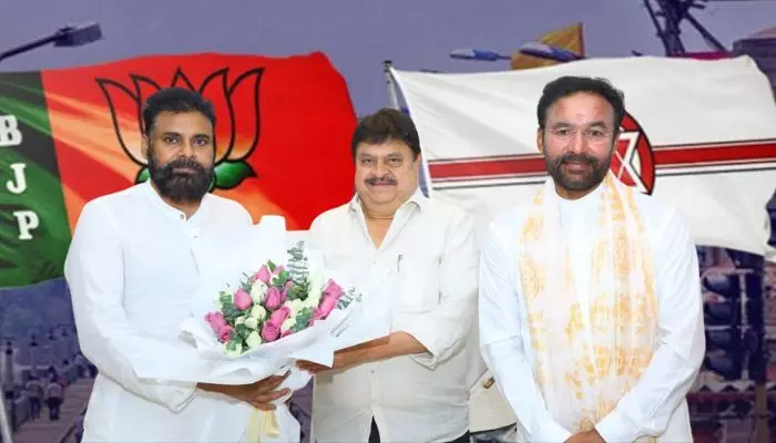 PAWAN KALYAN: తెలంగాణ మన్సిపల్ ఎన్నికల ప్రచారంలో పవన్.. ఎవరికి లాభం? PAWAN KALYAN: తెలంగాణ మన్సిపల్ ఎన్నికల ప్రచారంలో పవన్.. ఎవరికి లాభం?