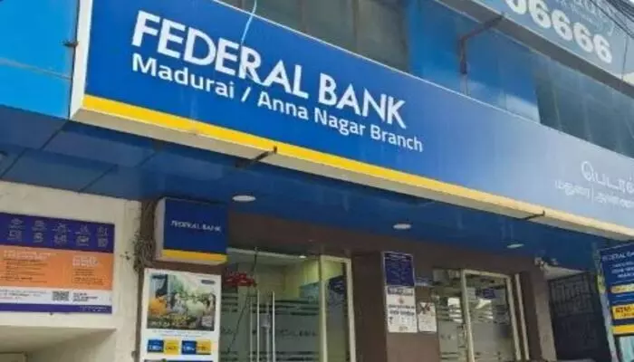 Federal Bank: ఫెడరల్ బ్యాంకులో బ్లాక్స్టోన్ వాటా కొనుగోలుకు ఆర్బీఐ గ్రీన్ సిగ్నల్ Federal Bank: ఫెడరల్ బ్యాంకులో బ్లాక్స్టోన్ వాటా కొనుగోలుకు ఆర్బీఐ గ్రీన్ సిగ్నల్