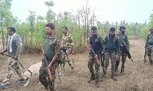 పొదెవాడ అభయారణ్యంలో కాల్పుల మోత.. ముగ్గురు మావోయిస్టులు మృతి