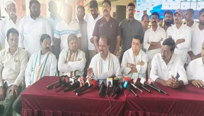 ప్రజాపాలన - ప్రగతి బాట బహిరంగ సభ ఏర్పాట్లు పూర్తి ప్రజాపాలన - ప్రగతి బాట బహిరంగ సభ ఏర్పాట్లు పూర్తి